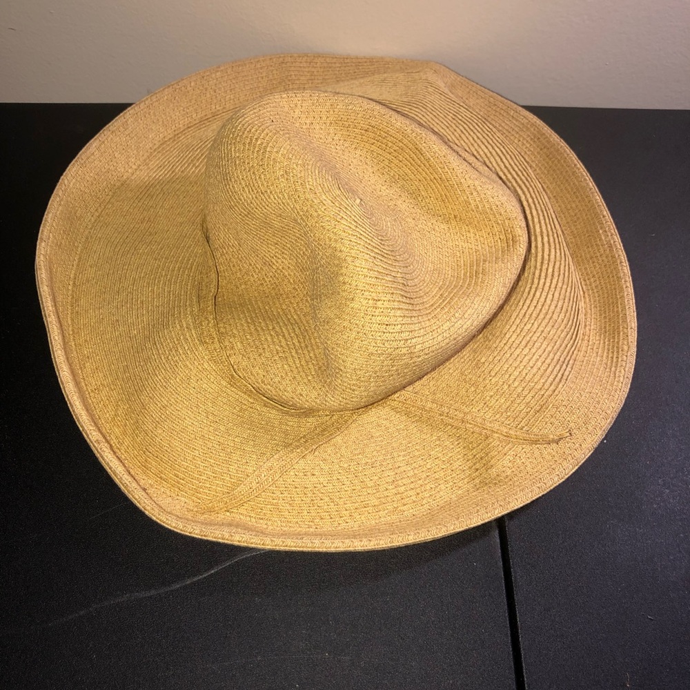 Beach hat